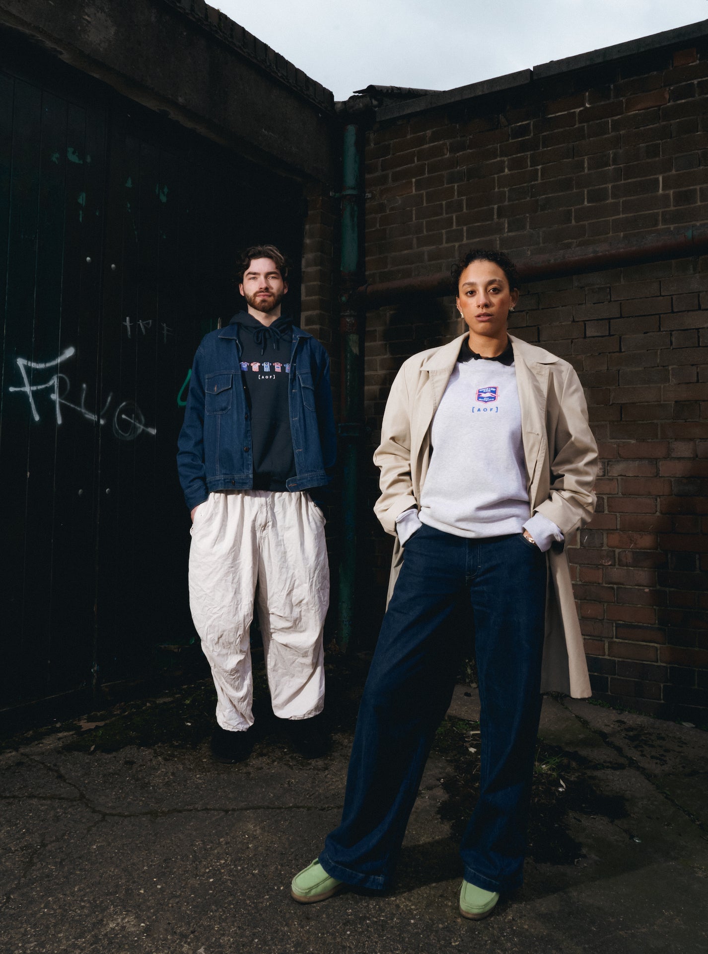 AOF Brighton & Hove Albion Embroidered Classics | Navy Hoodie